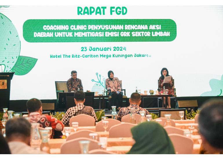 Forum Group Discussion (FGD) Penyusunan Roadmap Daerah dalam Pencapaian Target R...